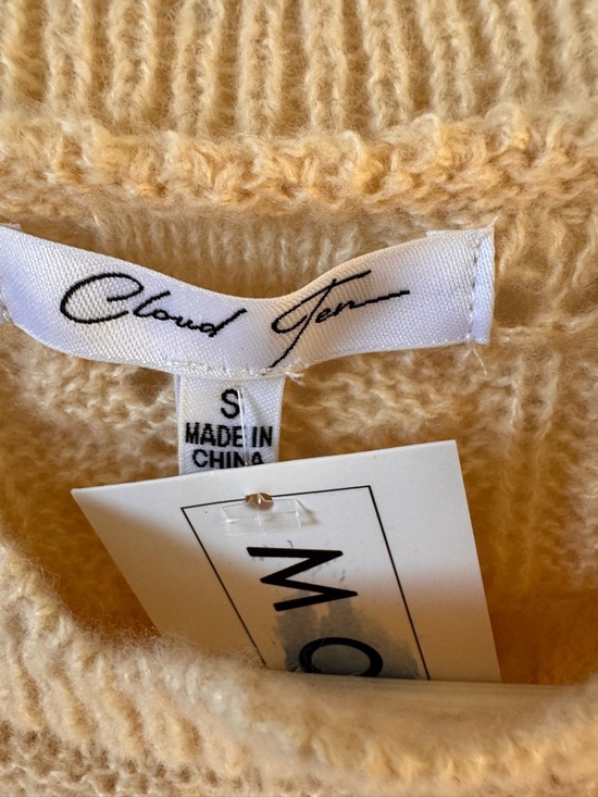 Chiffon-Sleeve Knit Pullover Top in cream size small nwt - Picture 2 of 7